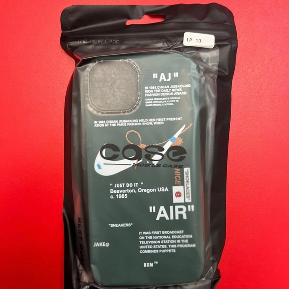 Nike Off-White IPhone 13 case *NIW* - Picture 2 of 4